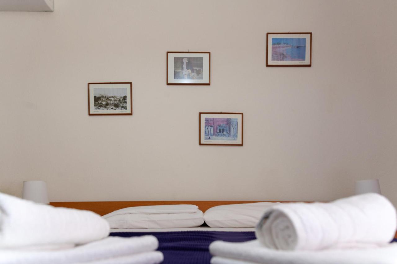 Athina Apartments Palaiopoli  Экстерьер фото