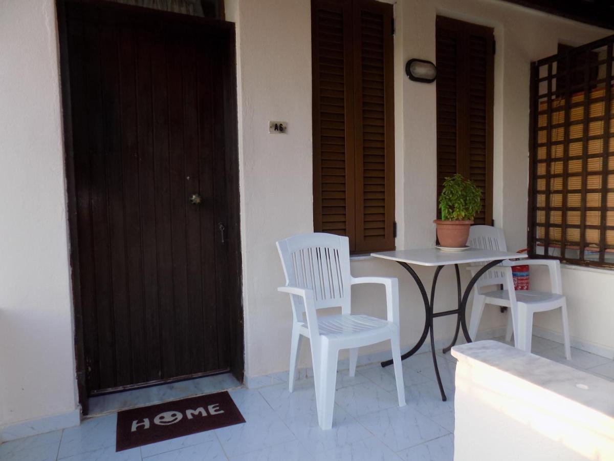 Athina Apartments Palaiopoli  Экстерьер фото